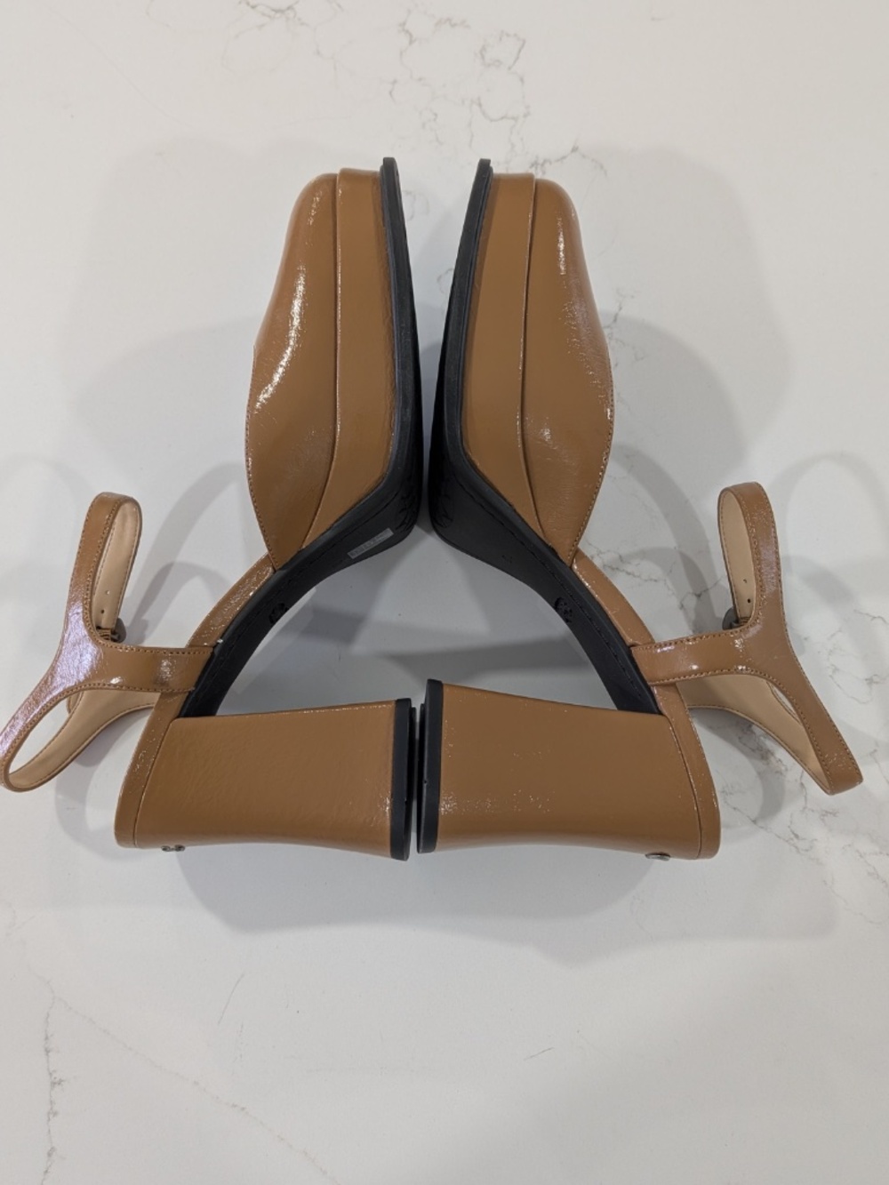 COACH Tea Rose Platform Pumps Size 10 Brown Glazed Leather Flower Buckle NWOB - Picture 13 of 14